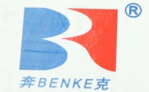奔克品牌logo